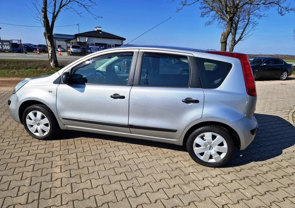 Nissan Note cena 12900 przebieg: 153000, rok produkcji 2006 z Kutno małe 631